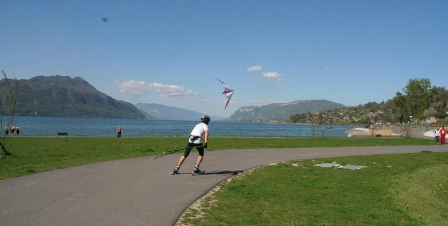 Le Lamartine, Vue Magnifique Face Au Lac Du Bourget Aix-les-Bains Exterior foto